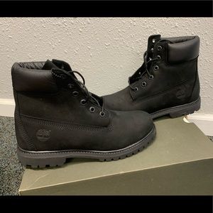 Women’s size 9 timberland boots
